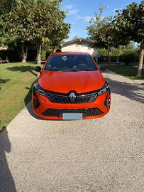 Renault Clio Full Hybrid E-Tech 145 CV Techno 2024