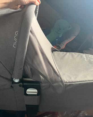 Nuna MIXX NEXT navicella originale + parapioggia