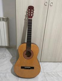 Chitarra classica Compania con custodia originale