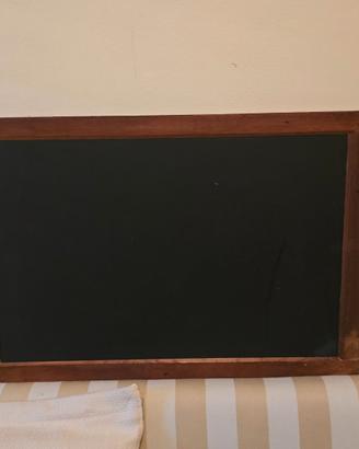 Lavagna antica pronta da appendere