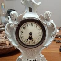 orologio da tavolo in porcellana