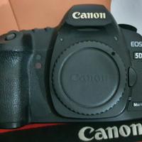 Canon 5d mark 2 con borsa e scheda di memoria