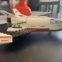 LEGO set 60226 Shuttle spedizione su Marte