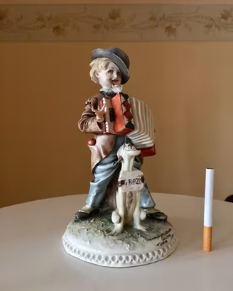 Rara Scultura firmata Tiziano Galli”Il musichiere”