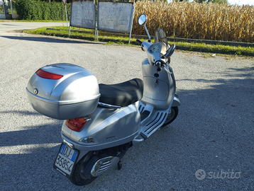 Vespa lx 125