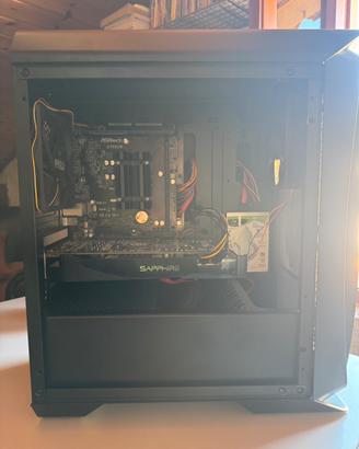 Pc fisso per soft gaming e attività giornaliere