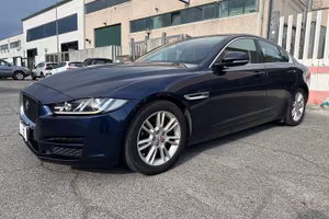 Jaguar XE 2.0d Prestige Business edition 180cv