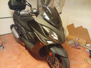 Kymco xciting 400i