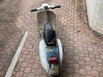 Vespa 50 special