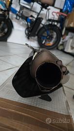 scarico akrapovic 