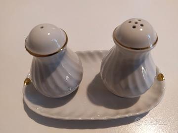 Contenitori sale e pepe