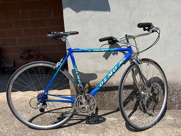 Bici da corsa/strada Olmo Quark Plus taglia 52