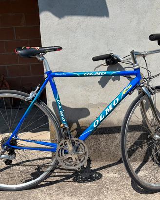 Bici da corsa/strada Olmo Quark Plus taglia 52