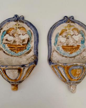 Coppia acquasantiere maiolica Castelli XVIII sec.