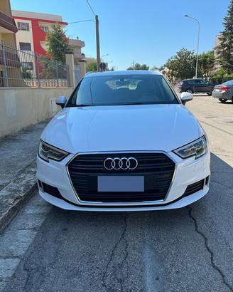 Audi A3 Sportback 1.6 TDI S tronic 2017 – Navi, Se