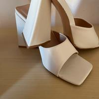 Mules bianche tacco largo