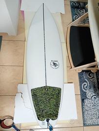 Surf5.0x17x2.1/8+2paia di pinne+leash+sacca+solare