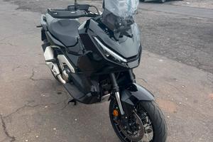 Honda X adv