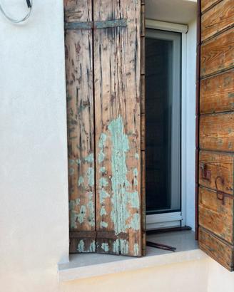 Scuri in legno