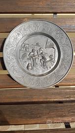 Piatto decorativo di peltro - vintage -
