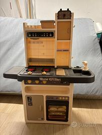 Cucina giocattolo