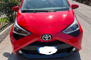 Toyota Aygo MY20 Connect FUN 2021. Solo 3.050 km