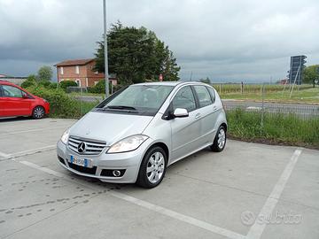 Mercedes benz 160cdi 2200€
