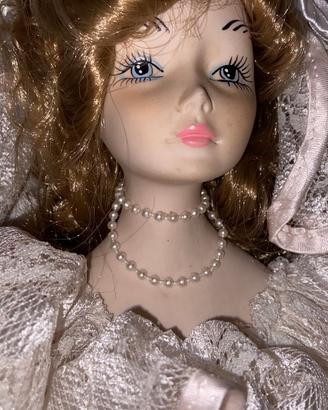 Bambola in Porcellana Vintage - in Pizzo Rosa
