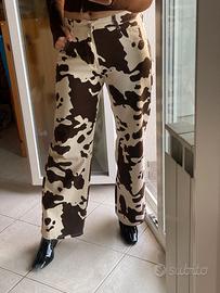 Pantaloni jeans