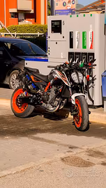 KTM DUKE 890 R 2021