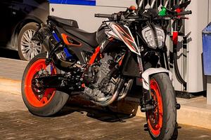 KTM DUKE 890 R 2021