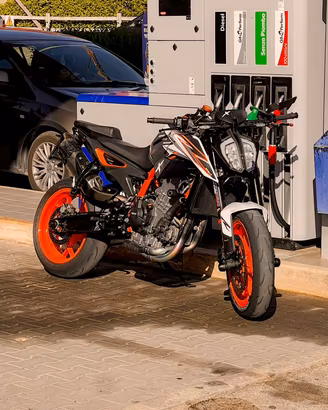 KTM DUKE 890 R 2021