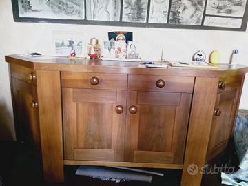 Credenza