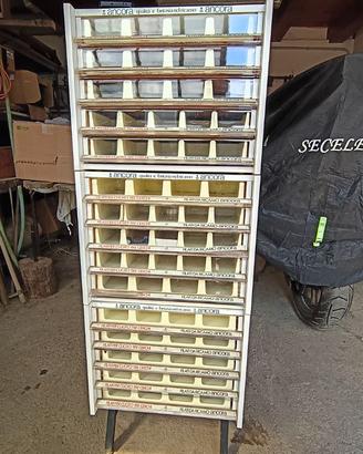 Mobile porta rocchetti Cucirini Cantoni