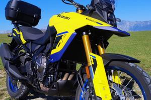 Suzuki v strom 800 DE