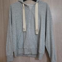 Felpa con cappuccio grigia