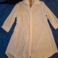 Abito camicia in pizzo sangallo con cintura