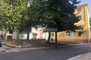 Via Caronie, disponiamo di luminoso appartamento p