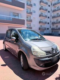 RENAULT Modus 1.2 16 V