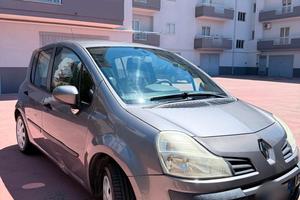 RENAULT Modus 1.2 16 V