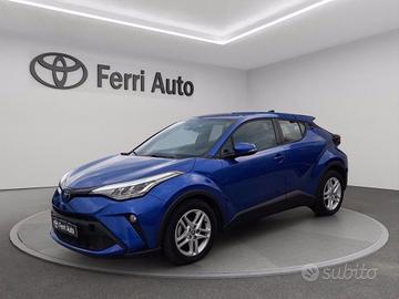 TOYOTA C-hr 1.8h business e-cvt