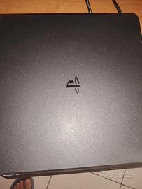 PS4+CONTROLLER+5 GIOCHI