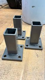 Supporto pesante x pali quadrati e a T recinto