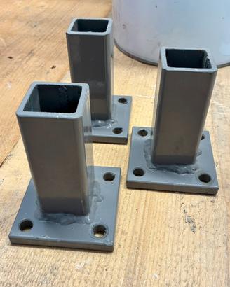 Supporto pesante x pali quadrati e a T recinto