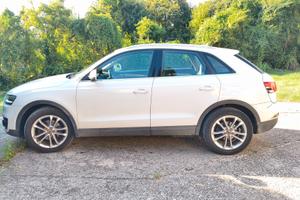 Audi Q3 2.0 TFSI 220cv motore NUOVO