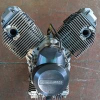 MOTO GUZZI NEVADA 750