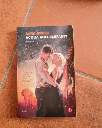 libro Acqua agli elefanti 