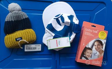 Lotto bambino abbigliamento e dispositivo auto