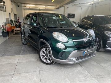 Fiat 500L 1.3 Multijet 85 CV Trekking Verde Bosco 