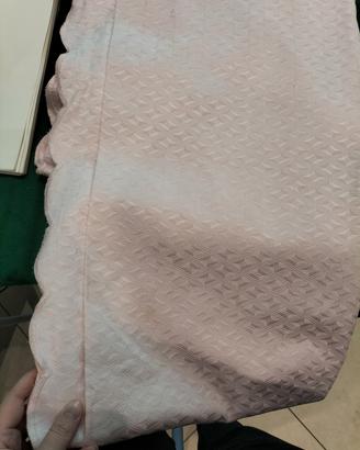 copriletto di raso rosa 